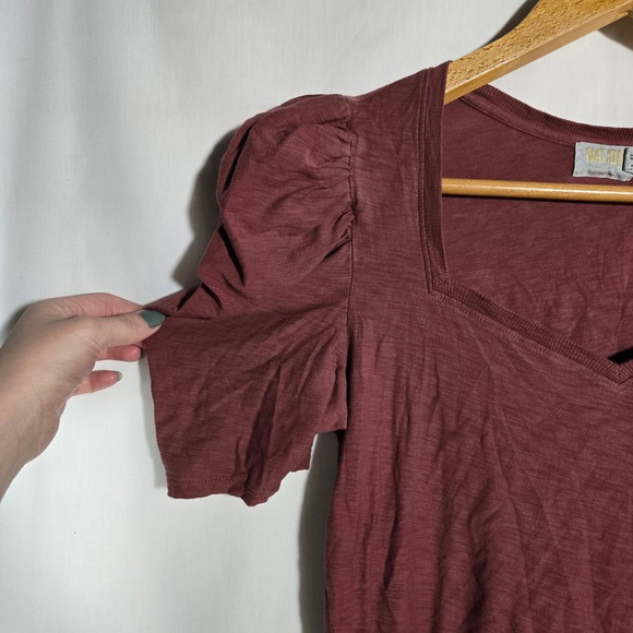 Nation LTD Jillian Bold Shoulder Tee Pima Cotton Rust Shirt Puff Romantic Large - Picture 3 of 10
